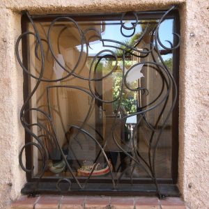 Grille art nouveau pleine