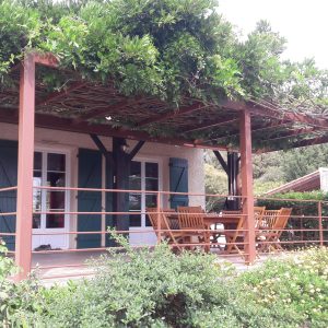 Pergola moderne et garde corps