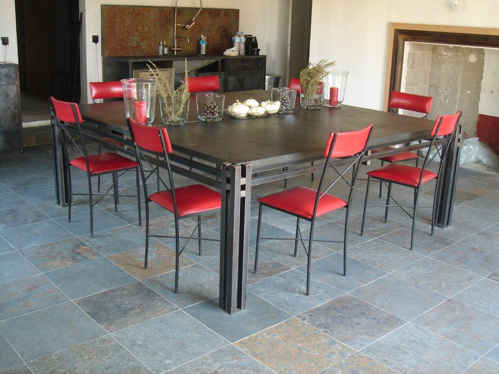 Table contemporaine ardoise